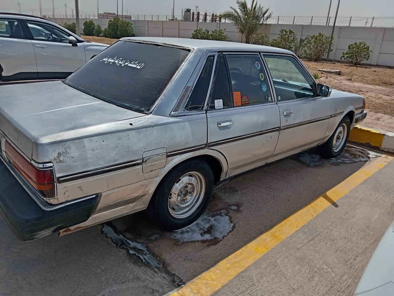 سلام عليكم ورحمة الله وبركاته
كروسيدا موديل ٨٨ ايسر بلاد كير مكينه
ونجي تبريد شغال حداده وتأيرات جديد
غرفه كارتون دشبول جديد كهربائيات شغاله
اكسن وكاردن وفلنجات كله جديد مشط جديد
سياره رقم بصره انكليزي سنويه ٣٠ بسمي
مكانه بصره زبير *********** سعره ٣٢
