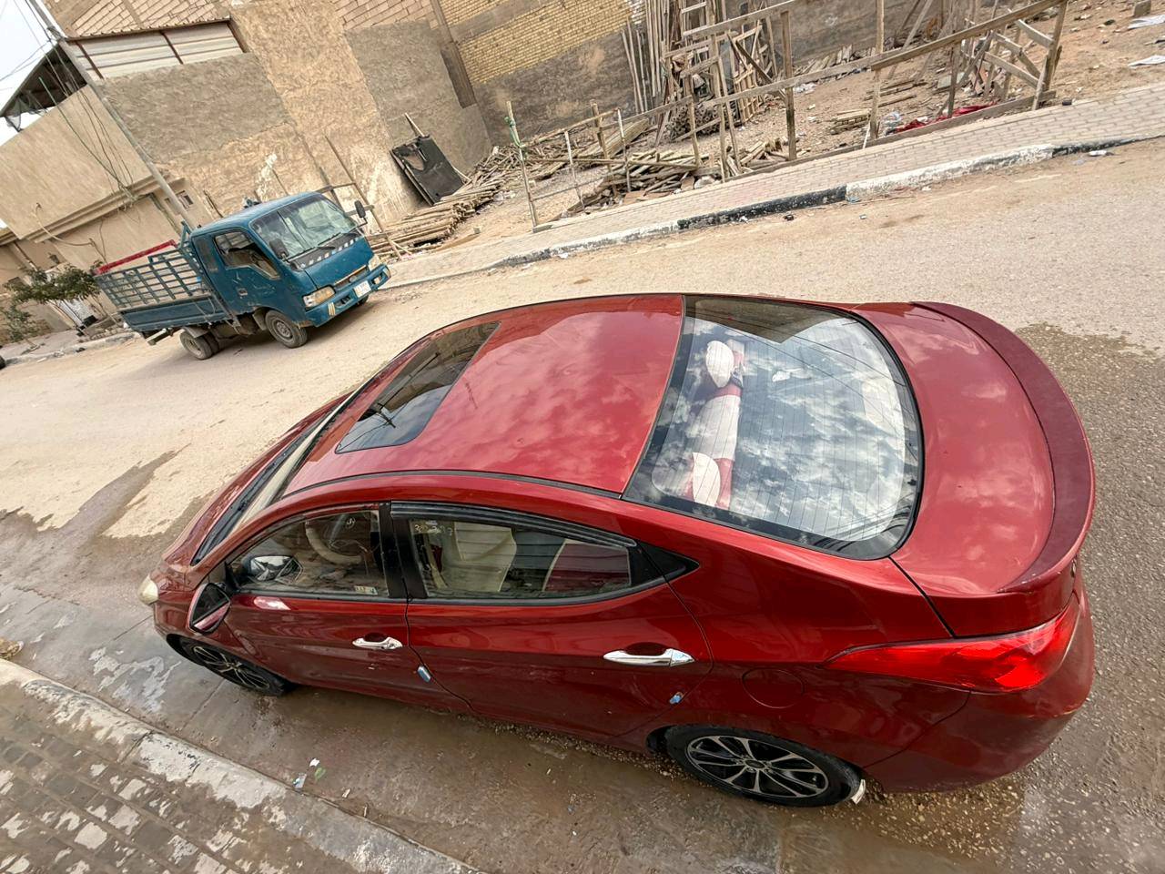 سلام عليكم عيني سياره للبيع النترا هونداي موديل 2013مكفوله بس قبق جنطه وداخل يخبل امانت الله خوش سياره نضيفه اربعه سلندر بسعر 112ورقع وبيها مجال للشرايه عنوان كربلاء ملحق فارس قرب محطت باب كفيل 
ملاحضه: رقم يجي وياها 
