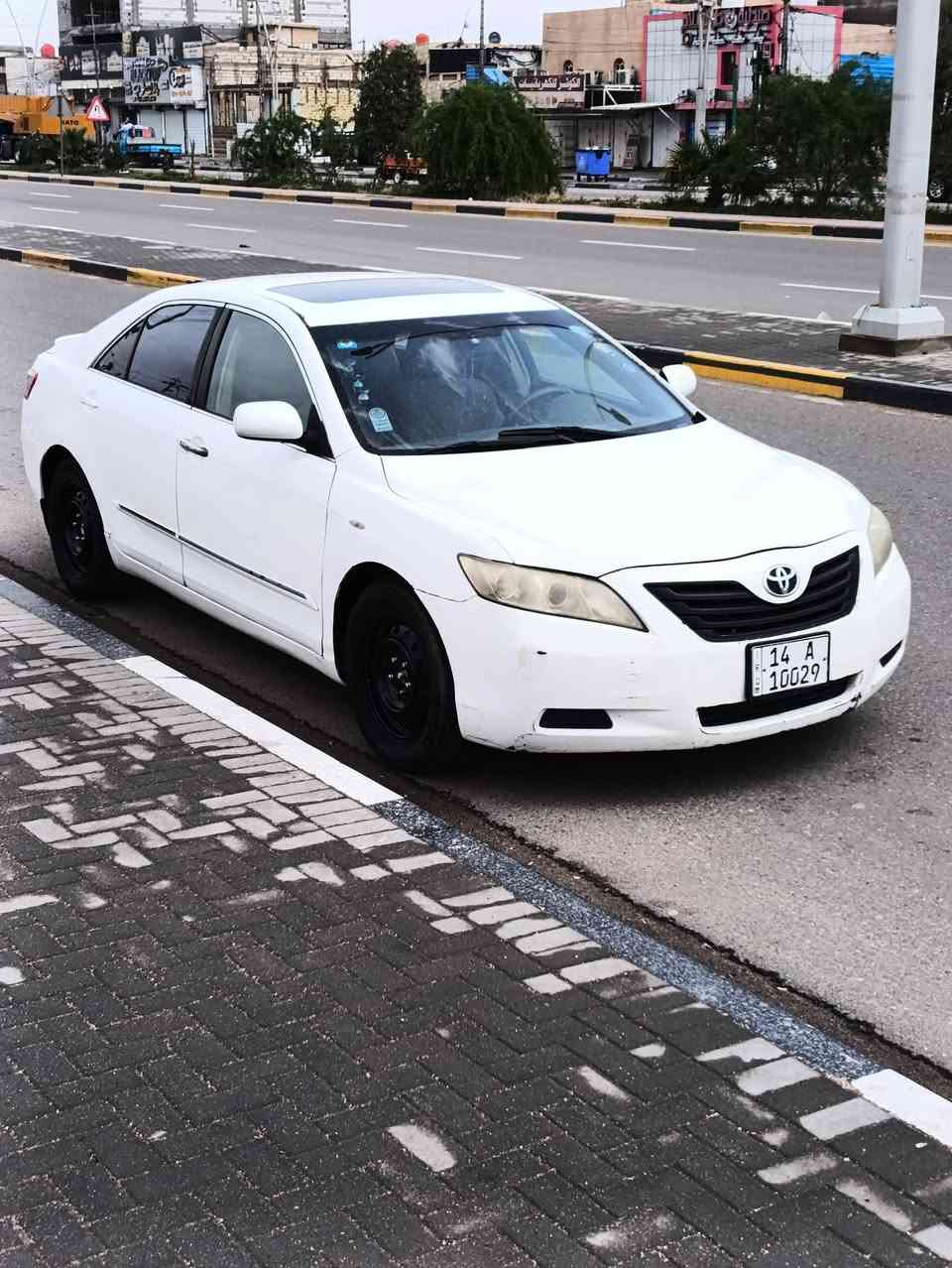 السلام عليكم 

تويوتــا كـامري وارد خليجي للبيــع 

فئـة GLX

مــوديـل 2008اصل 

رقـم بـصرة بأسمي شرط التحويل سنـويه لغـايه 2029 

السعـر 94 وبيها مجال🔺

مكـاني بالبصـرة / الشراي يتصل 
***********

المـواصــــفات 🇯🇵

محــرك وكـير 4 سلندر 2400

حـدادة امامي وخلفي جديده قبل فتره سافرت بيه وكملته من كلشي
طخم تايرات جديد 

تبـريد قطعتين شـرط ثـلج

البدي مال السياره مكفول من الضربه والصبغ فقط تبديل باب واحد اثر شخط تجي وشوفك 

السـيارة كهربائيـات من الطول للطـول جاهزة

دواخل بالكامل نضيفه 
شـاشه نـظام اندرويد + كاميرا خلفية 

سنتـرلوك ريمونـت
مري كهربـاء

ادامـه منـضومـه المـاء بالكـامل
ادامـه منـضومـه البـانزين بالـكامل

ادامـه وتبديل هيدروليك وفلتر كير ودهن بريك

تخـم تايرات + سبير جدد 
بـاتري جديد كارتون

السـياره جديدة وجـاهزة ومال جناي
