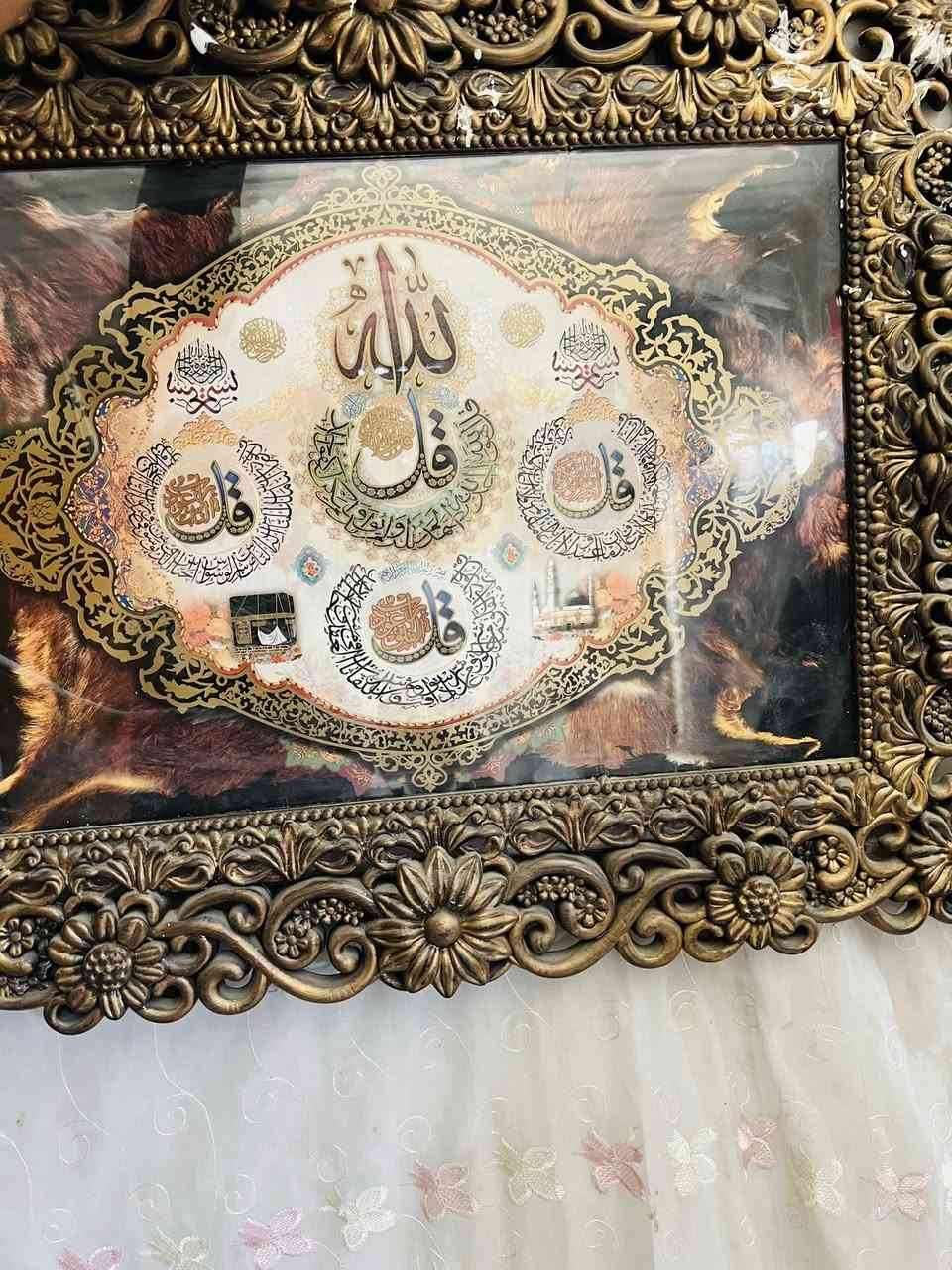 أغراض للبيع معرض بلازمه حجم كبير سعر50قاطع باب سعر 25كاروك خشب سعر 30 تواصل واتساب***********
