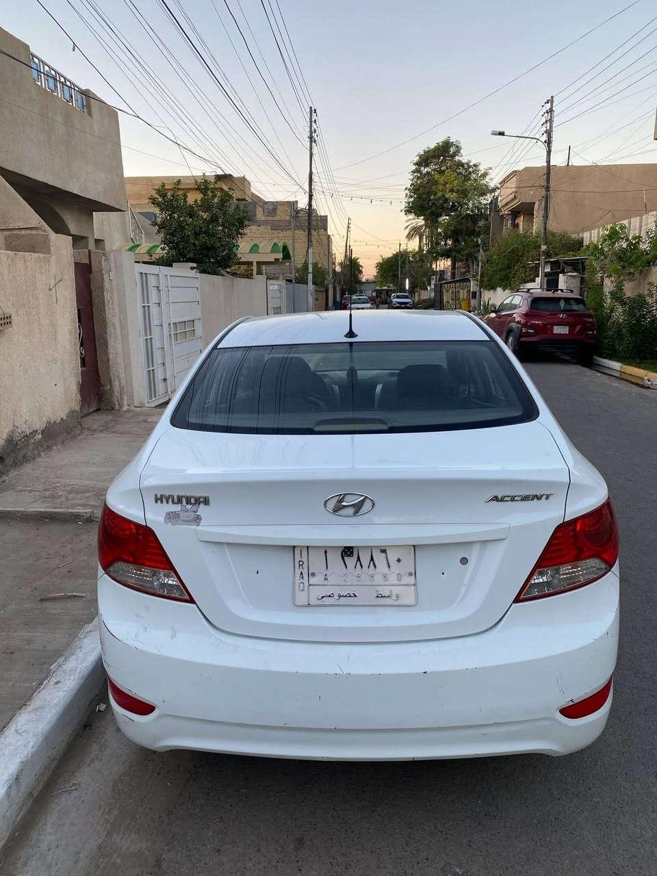السلام عليكم
اكسينت ٢٠١٣ محرك ١٦٠٠ واسط مشروع وطني 
مكاني بغداد سعرها ٨٨ 
***********
