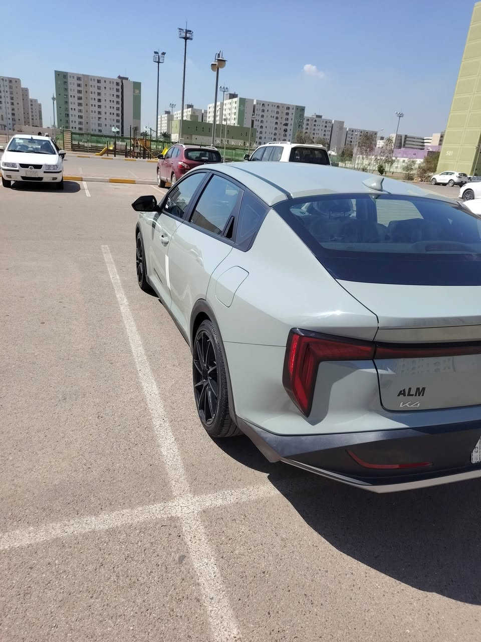 السلا م عليكم كي فور ٢٠٢٥ أمريكي فول موصفات عده البانوراما ماشيه ٨ الاف سعر ١٧٥ عنواني بسمايه ***********
