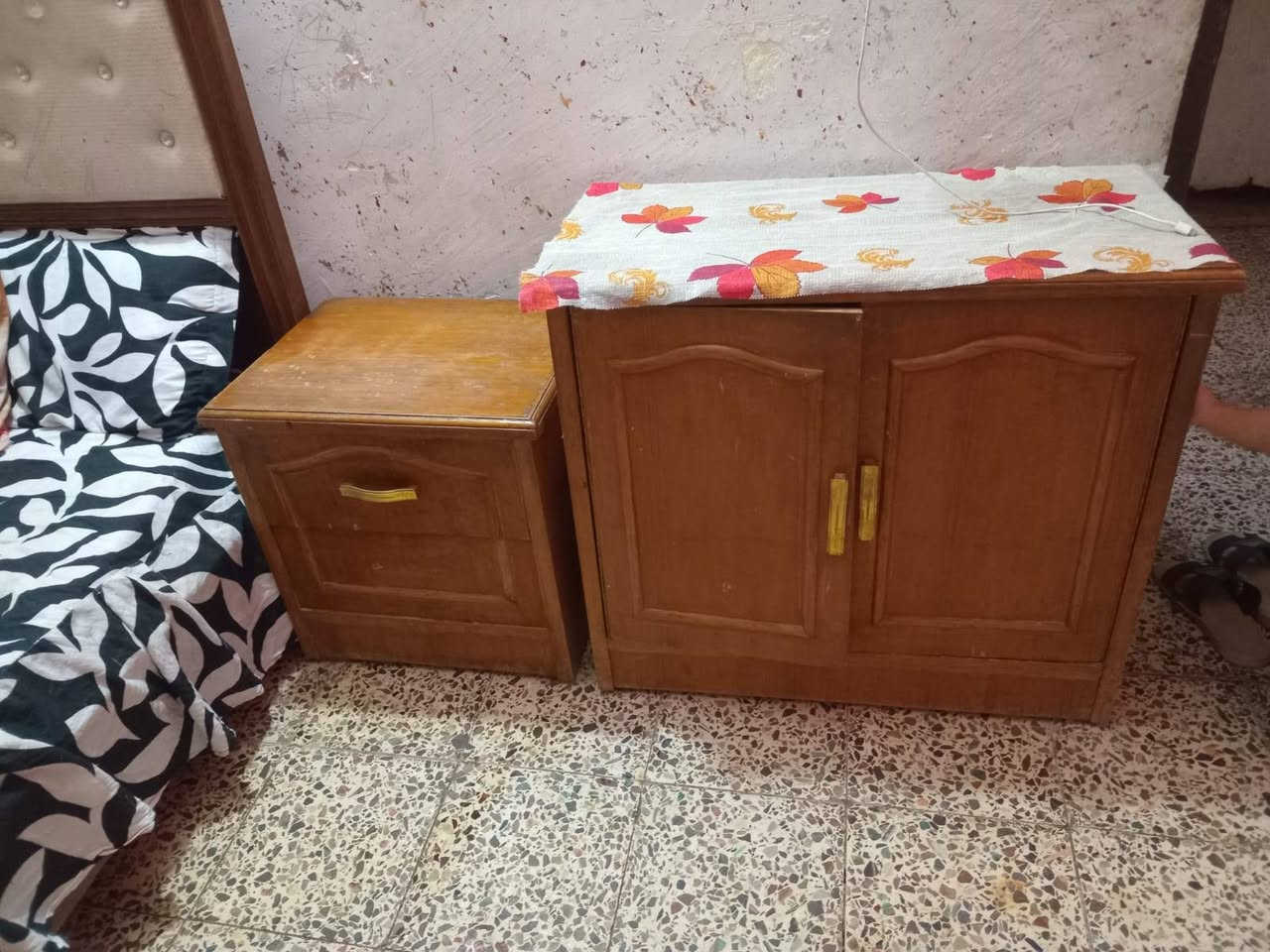 للبيع عراقي قفل من الاخير ب. ٧٠٠ ،،،
***********
