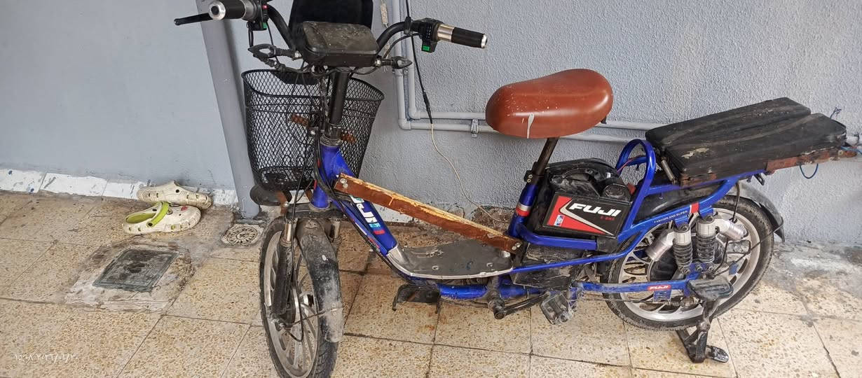 بايسكل شحن للبيع سعرها 110 وبيه مجال بيه فطر قليل بشاصي


**إذا كنت صاحب هذا الإعلان وتريد حذفه لأي سبب، رجاءا أرسل رسالة إلى الدعم الفني**