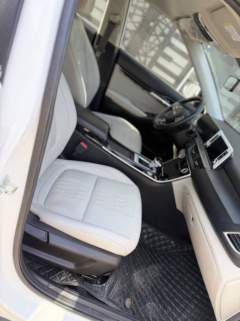 كيا سلتوز 2024 خليجي دولية 1500تيربو ماشي21 السعر 155$ حي الشباب ***********
