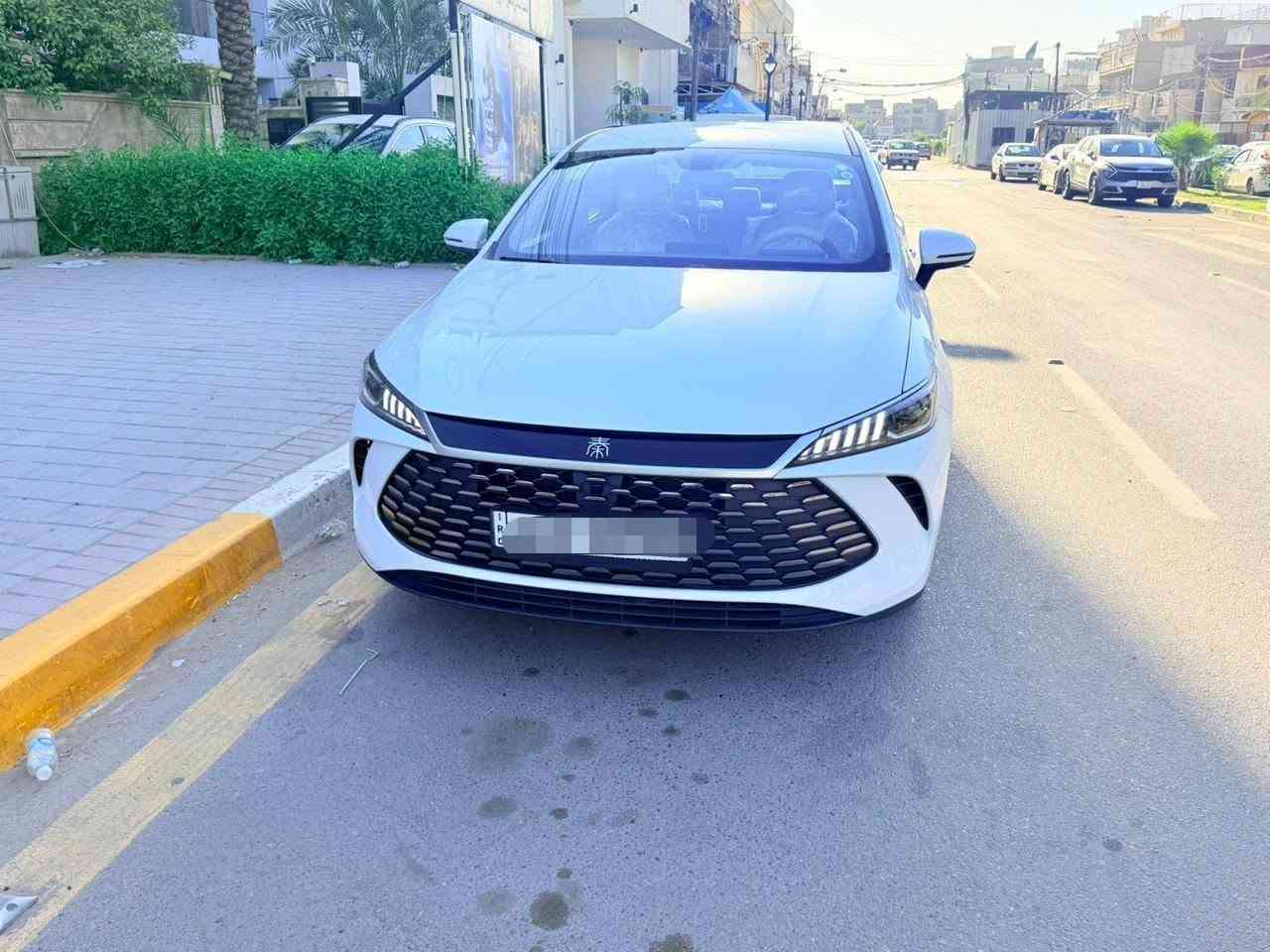 ✅ BYD Qin PLUS  2025
ماشيه  ألف على كهرباء🔋 و ماشيه  300 كم على محرك

عداد المسافة الكلي  ألفين كيلو متر كسر زيرو ☑️ 

  مرقم بغداد رقم مميز تسلسل مرتب  

كفاله عامه ☑️ 

العنوان بغداد / شارع فلسطين 

الاتصال ☎️ 

*********** 📞
