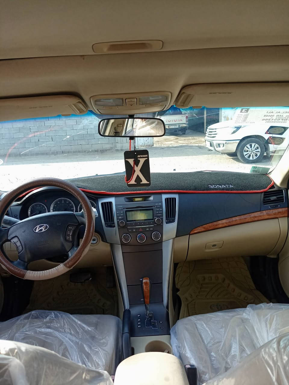 سلام عليكم سوناتا خليجي 11رقم بغداد انكليزي بسمي بيها نص باب الايمن صبغ والباقي  مكفوله السعر 143وبيها مجال المكان بغداد ابو غريب ***********/***********
