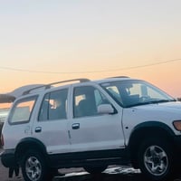للبيع سبورتج موديل 2002رقم انكليزي مشروع وطني مداور ثاني يوم 078317977...