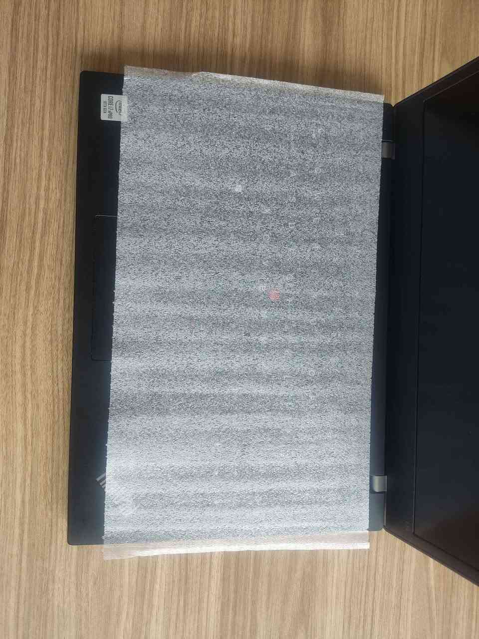 Lenovo laptop cor i7 gen 10 
Hard 512 giga ssd 
Ram 16 giga 
شاشەی لەمسە 
داوای 270 دۆلار و موعامەلە ئەگەر موشتەریت تێل بۆ ژمارە *********** السليمانية, العراق
