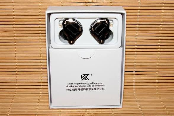 Kz zs10 pro 2
للبيع


**إذا كنت صاحب هذا الإعلان وتريد حذفه لأي سبب، رجاءا أرسل رسالة إلى الدعم الفني**
