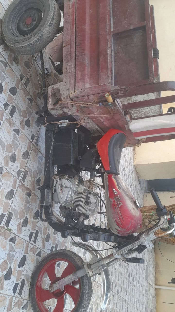 سلام عليكم ستوته للبيع ام تيار موديل 2012 رقم اسود محرك 25ما مفتوح اكسن مسكر كهربايات كله شغاله نكره سلف والسعر 700وبيها مجال مكان النجف الاشرف براكيه رقم الهاتف ***********
