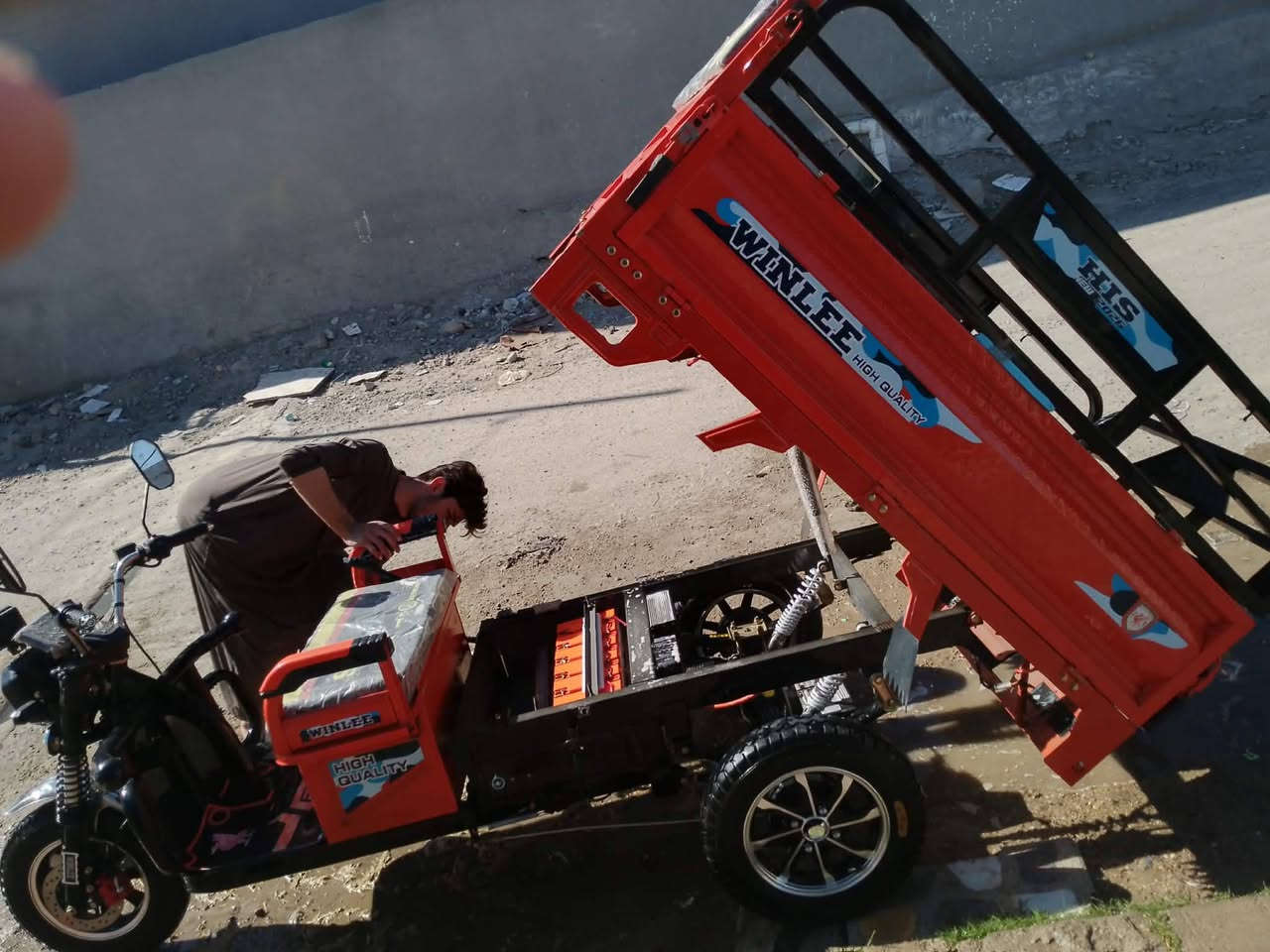 السلام عليكم ستوته 12باتري يعني تخمين موديل 2026كامله مابيه نقص خلاص سعر مليون وستميه مكاني بغداد ابي غريب


**إذا كنت صاحب هذا الإعلان وتريد حذفه لأي سبب، رجاءا أرسل رسالة إلى الدعم الفني**