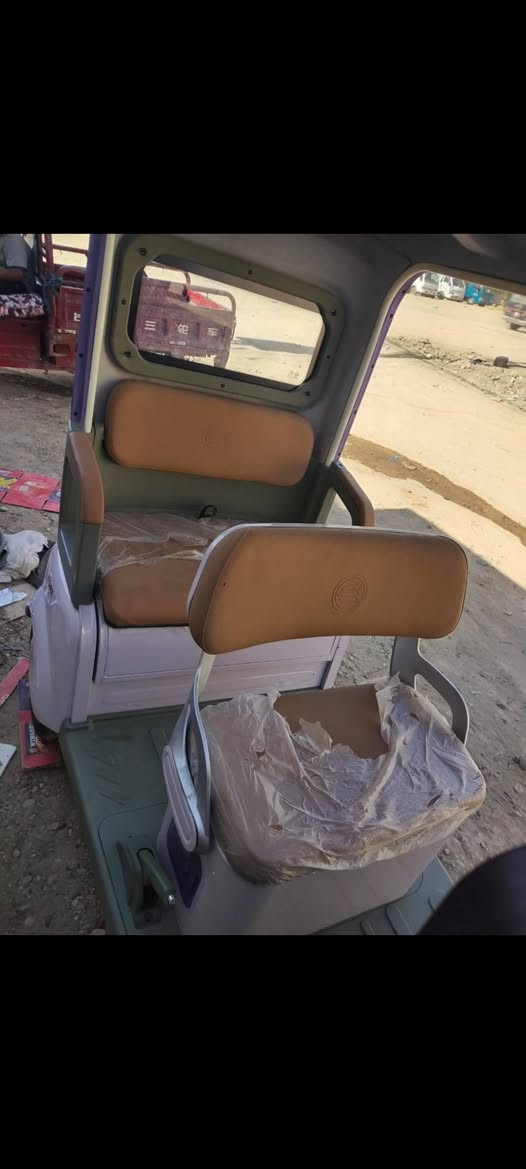 تكتك شحن للبيع الحجم الكبير موديل 25 مستعمل شي قليل جديد بعده شركه سايج ستعمال شخصي نضيفه كلش  التواصل 0751096 5091   ***********
