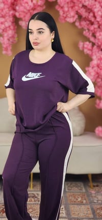 ملابس • ٥٥ ألف درزن • مصنع مباشر