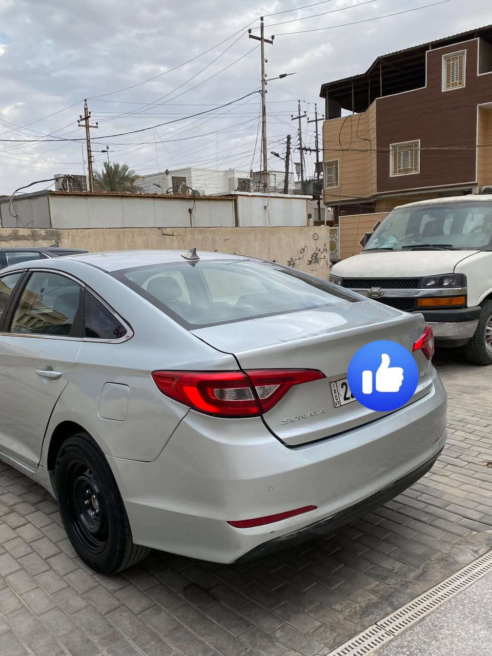 سلام عليكم سوناتا ادوات ادوات كصه جنطه دخول جديد مديل 2017 سياره زيرو كارتون شرط جديده كلش احله من صور جاهزه مكينه كير كفاله حداده 100/100 تبريد تخم تاير جاهزه مكينه  2400ً دوش غاز غاز اصل انسه صرفيه دوانز لد امامي لد خلفي كشنات جلد شاشه متوم شمالي نكليزي طبق اصل شرط حاسبه 
السعر 54$
هاتف ***********
مكان البصره
