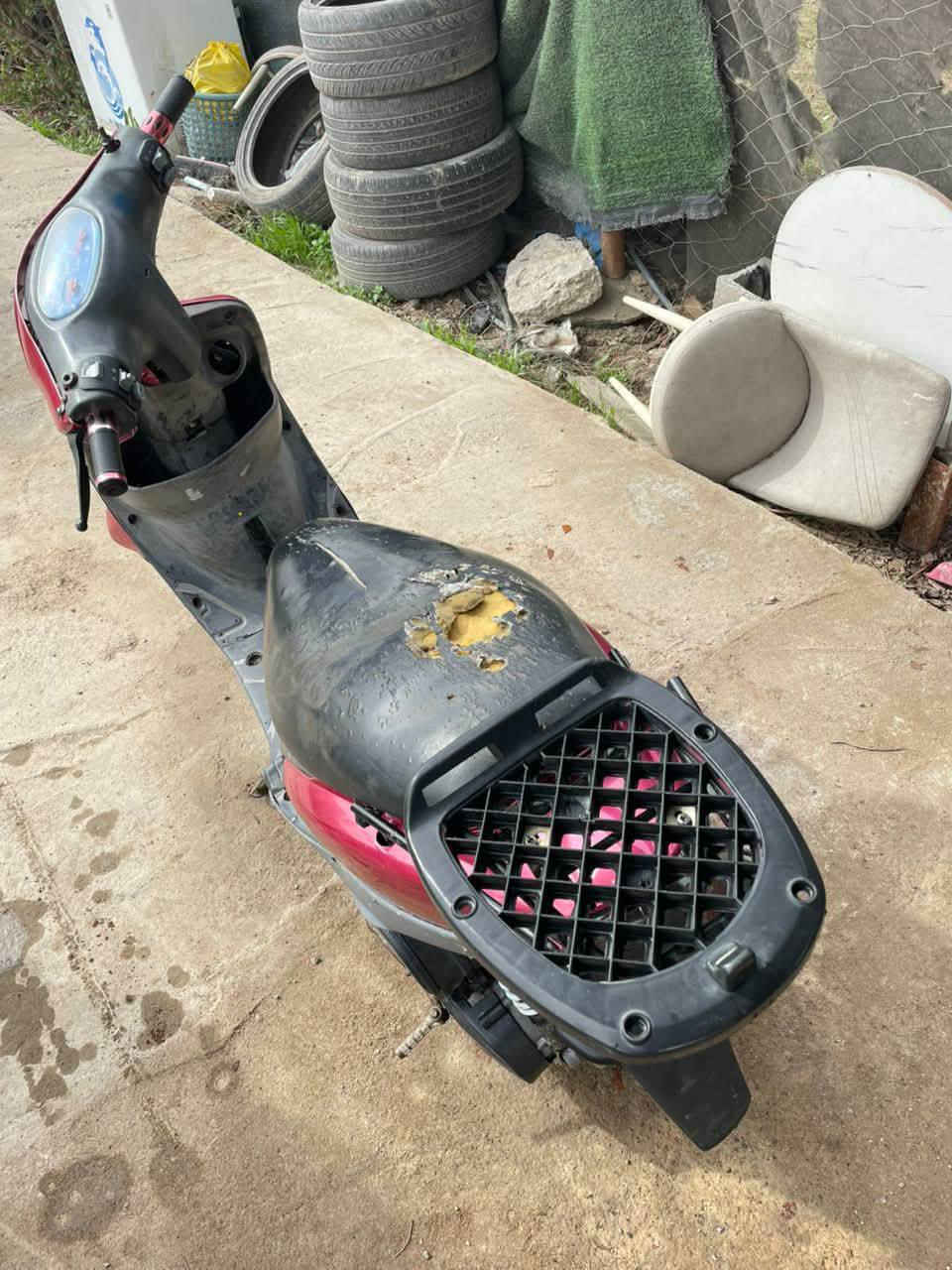 ماكس منغولي 
الدراجة مكفولة 
شغالة نكرة سلف هندر 
كلشي مانقصهة 
موديل 2008
اشاير شغالة كلهة 
فقد العداد واكف 
السعر 450
***********
