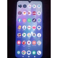 بوكو F3 • ذاكرة ٢٥٦ • كاميرا خلفية متوقفة