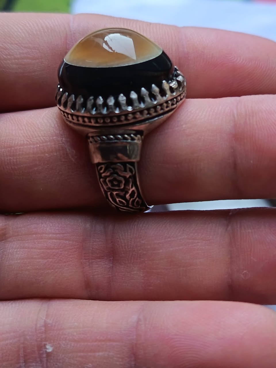 اللهم صل على محمد وآل محمد الطيبين الطاهرين
تحف من العقيق الكرزي والجزع والبقري وشرف الشمس
مع مسبحة ١٠١ مع أسوار
حجر مبارك طبيعي وصياغات ثقيلة ومتوسطة وخفيفة
شلعة كلهن ينباعن سوا
ليحب يسوم وينطي بيهن سعر
يتفضل خاص او واتساب ***********
وان شاء الله نكون بخدمتة
