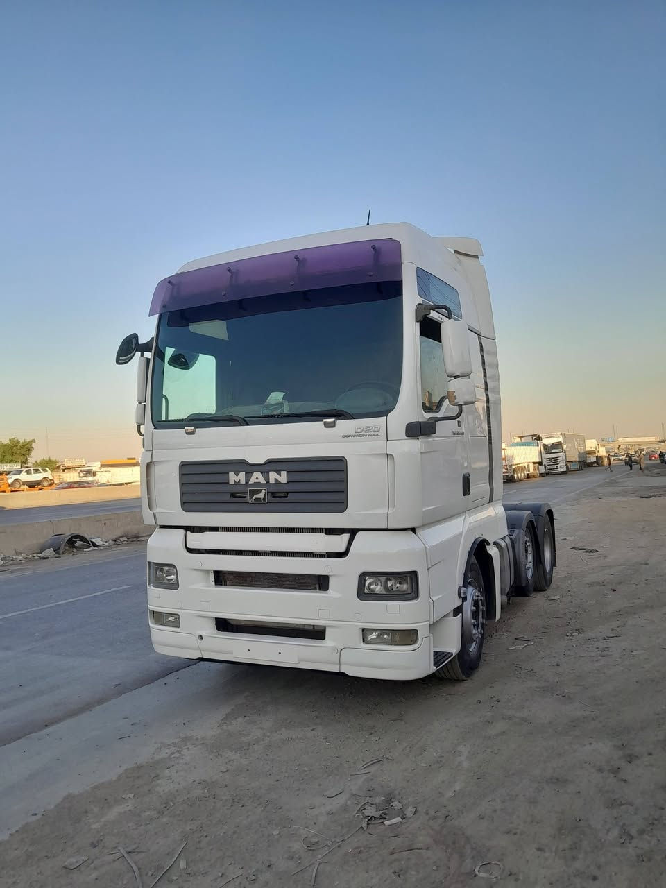 سلام عليكم للبيع مان تيكه مديل 2007سنكل أمامي ثابت مكينه انجكتر 430كير اوتوماتيك تبريد رتايدر هاف ثلاجه جوبلسات جديده باتريات جديده دبل تانكي   رقم ميسان سنويه لل 29 مربوطه براد شمتز مديل 2006سمك 5ارتفاع 265 تخم تاير دنكير رفاع جهاز سيمكس تو شاشه ميتين أوربي سله سبيرات صندوك عبار شاصي بس الركبه سياره جاهزه للشغل السعر 310او بيهه مجال مكاني بغداد للإستفسار الاتصال ***********
