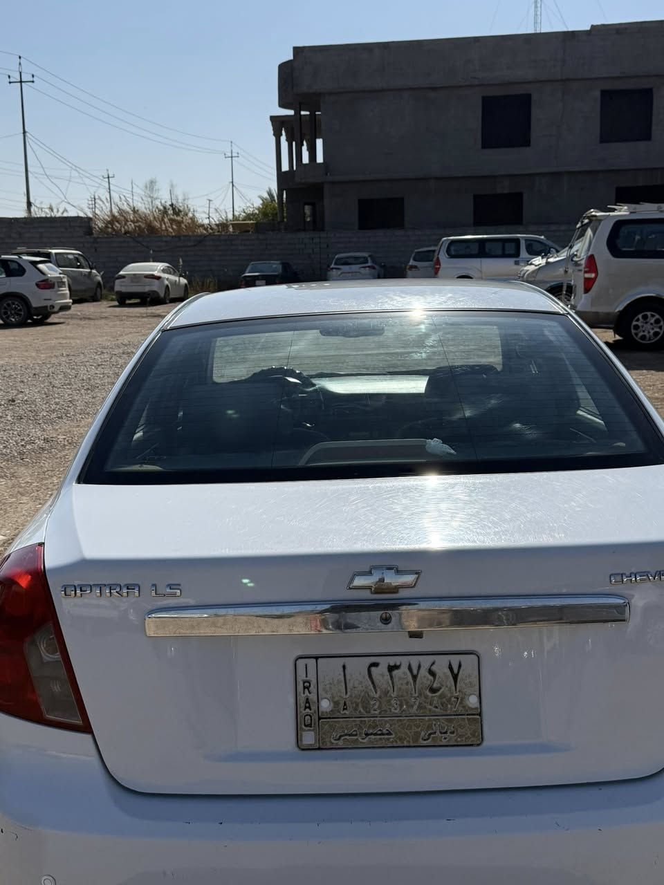 السلام عليكم
اوبترا 2011 للبيع او مراوس النترا او سيراتو 2014 

ضرر قطعتين ونص صبغ اثر شخوط بدون دواخل 
صدر 70 ./. 
كير محرك مكفولات 
السياره خير من الله 
السونار داخل المنشور 
المكان ديالى / بعقوبه 
السعر 75 وبيها مجال قليل للشراي 
***********
