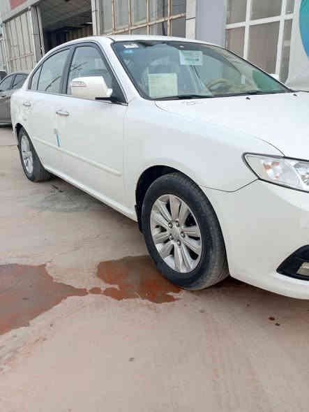 سلام عليكم للبيع كيا اوبتيما خليجي موديل 2010 سنويه مجدده 28 بسمي تحويل مباشر مكينه2400فول مواصفات سونار مرفق وياا صور الاستفسار ***********خاص مغلق
