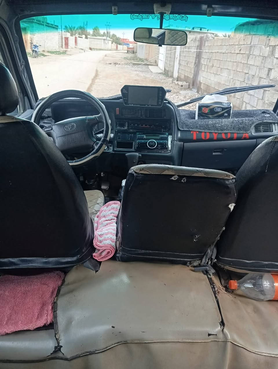 هايسه موديل 1992 رقم ديالى كير محرك وينجي مكفول ٤ شواصي مكفول تريد تحويل تريد وكاله اي استفسار هذا رقم *********** مكان ديالى جلولاء ماموجود ع فيس اتصل ع رقم
