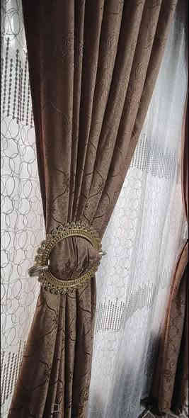 شجره قفله ٢٠ طوله اكثر من مترين والرحله والدب انينهم ب٢٥ بردات زوجين اربع قطع كل قطعه عرض ٣ امتار القماش من النوع الثقيل جدد والله العظيم ب٤٠ الف والبردات الجوزي ابو التول ب١٥ 
***********
