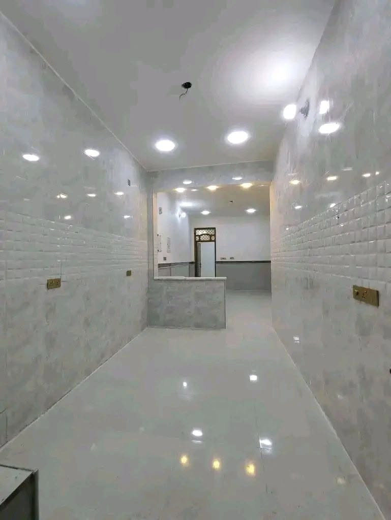 ﷽
🏡دار للبيـــــــــــــــــــــــــع   🏡 🟦المساحه 125متر 🟦

يتكون الدار🟦🟦🟦

من 🔷استقبال 🚧🔵مطبخ 🚧🔵صاله 🚧🔵غرفه نوم واحده 🚧🔵صحيات داخليه وخارجيه 🚧🔵

العنوان ✔️✔️مغربه قرب مدرسه الغزالي ✅❇️

للاستفسار مراسله الصفحه او االوتساب على هاذ الرقم☎️***********
