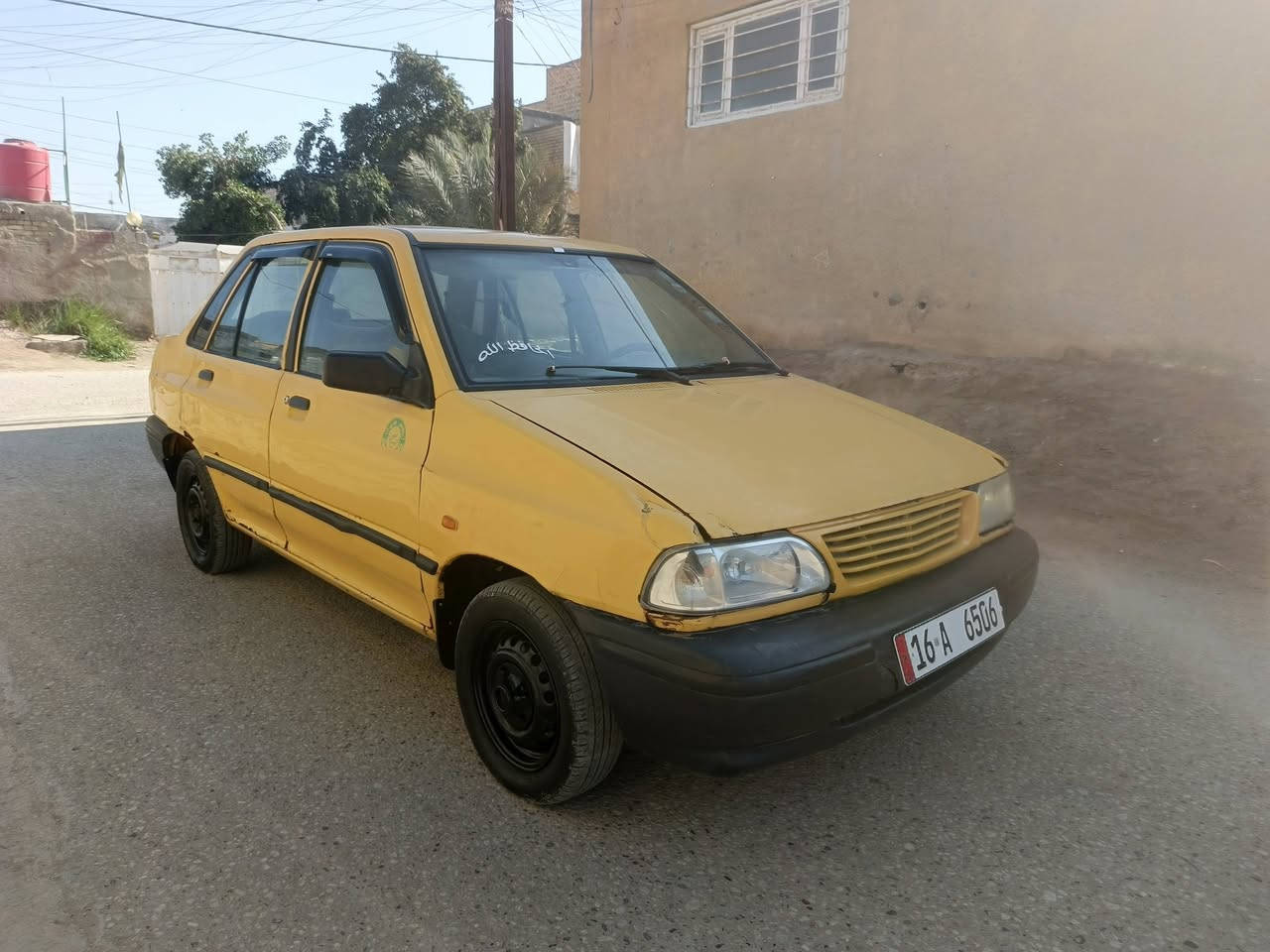 السلام عليكم سياره سايبه للبيع موديل 2011 سياره حلوه سنويا 30 مصفر هيا وغرامات جير ومكينه وحداديه جدد السعر 18 وبها مجال مكان بابل القاسم***********
