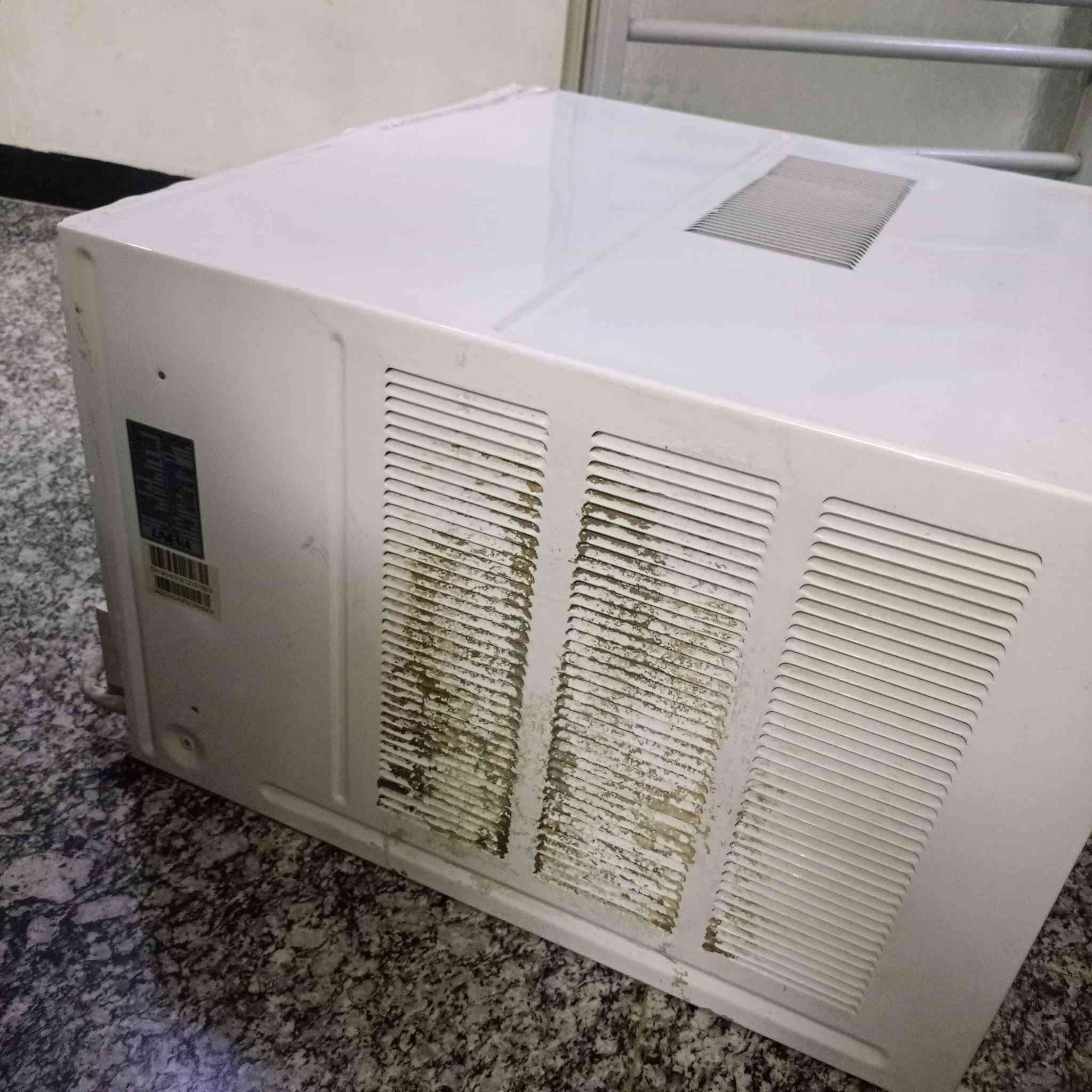 مكيف 2 طن  تبريد ثلج🥶 وتدفئه فول للبيع السعر 225 وبي مجال بسيط المكان بغداد حي القاهرة


**إذا كنت صاحب هذا الإعلان وتريد حذفه لأي سبب، رجاءا أرسل رسالة إلى الدعم الفني**