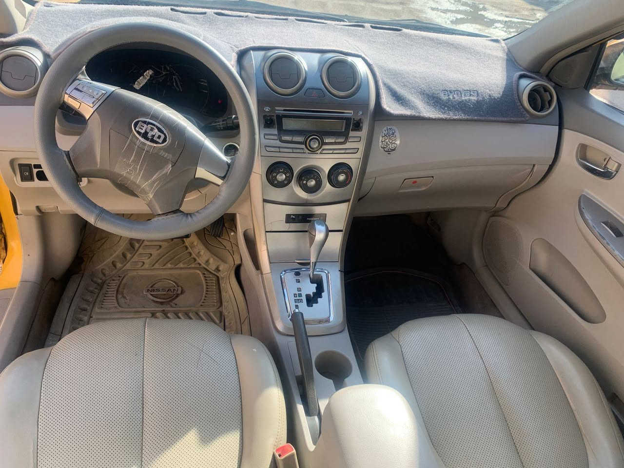 السلام عليكم بي وايدي 2013مصفره هي وغرامات رقم السياره بغداد ثاني ويوم احولك مكينه خير من الله ضربه سعر سياره(42)   بغداد الجديده النعيريه ***********
