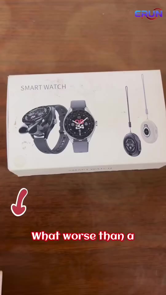 الساعة الذكية هي عبارة عن جهاز 2 في 1 يدمج الساعة مع سماعات أذن لاسلكية، وتتميز بالمواصفات التالية: 
سماعات مدمجة: تحتوي على سماعات أذن Bluetooth مدمجة داخل هيكل الساعة.
مراقبة صحية: تتضمن وظائف لمراقبة معدل ضربات القلب، ضغط الدم، ومستويات أكسجين الدم.
تقنية الاتصال: تدعم تقنية NFC للمدفوعات اللاتلامسية ووظائف مكالمات Bluetooth.
مقاومة الماء: مصنفة بمقاومة للماء بتصنيف IP67.
توافق النظام: تعمل مع أنظمة أندرويد.


**إذا كنت صاحب هذا الإعلان وتريد حذفه لأي سبب، رجاءا أرسل رسالة إلى الدعم الفني**