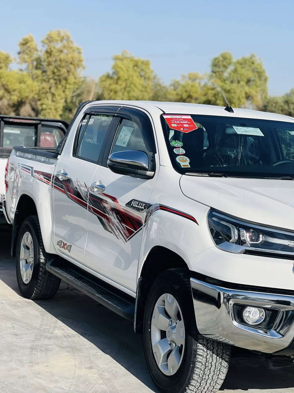 هايلوكس2023 فول مواصفات كوشن حار بارد شاشه بلادي  تبريد لمس كير عادي ماشی 48 الف   سنويه و رقم كله جديد رقم سليمانيه بسمي شرط تحويل نفس يوم عامه  مكان کلار ***********سعر ($280)
