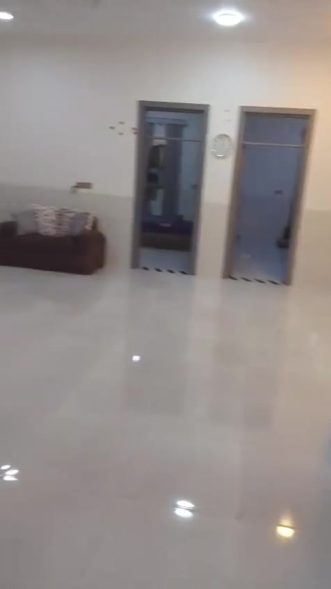 ✨ للبيع بيت مميز بمنطقة الصوفيه
فرصه حلوه للسكن العائلي بموقع هادئ ومرتب وقريب من السده

🏡 تفاصيل البيت:  
• غرفتين
• ⁠وصاله 
• ⁠مطبخ 
• ⁠وحديقه كبيره 
• بيت أرضي  
• تصميم مرتب ومساحه مريحه  *********** بي واتساب 
• منطقه هادئه  
للاستفسار أكثر مراسله خاص 📩

