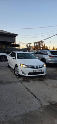 تويوتا كامري ٢٠١٢ ابيض Le كندي كلين تايتل بدون دعم بدون تبديل قطع واير...