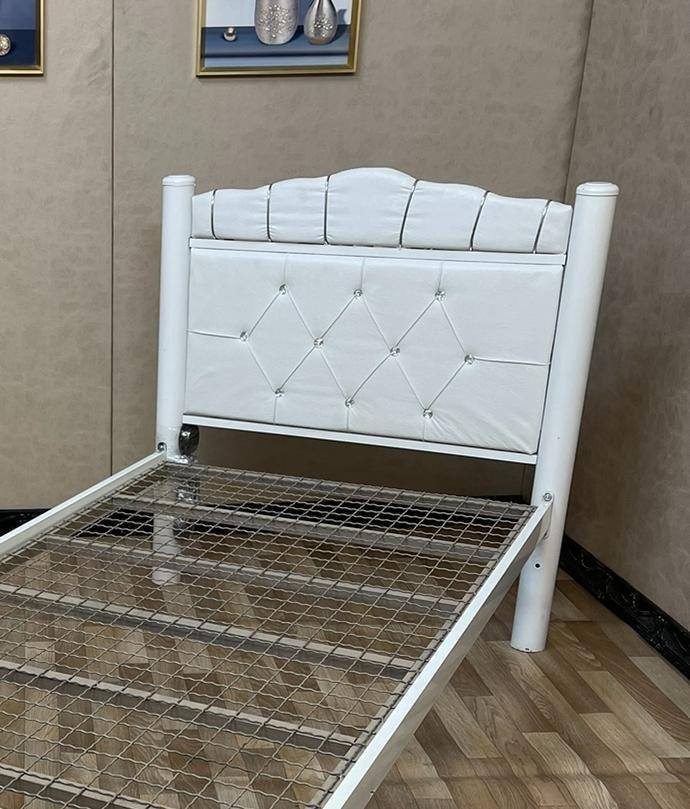 65 الف فقط مع توصيل مجاني داخل بسماية *********** 
🔥 عرض محدود 🔥

 سرير نفر صناعة إيرانية📢

 سرير حديد قوي وجاهز للاستخدام.📢

قياس السرير 90*190سم📢

بالوان مختلفه 📢

مناسب للي يدور شي مرتب بسعر مناسب.📢

كميه محدوده جدا📢📢📢
