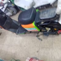 مطور شحن • بطاريات شرط • نظام بلوتوث