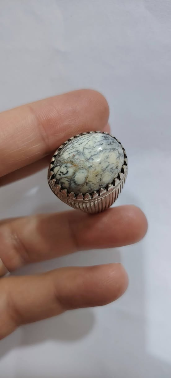 داودي قديم قياس الخاتم ٢٤ يوجد توصيل. ونعيد النشر بعد الرجوع


**إذا كنت صاحب هذا الإعلان وتريد حذفه لأي سبب، رجاءا أرسل رسالة إلى الدعم الفني**