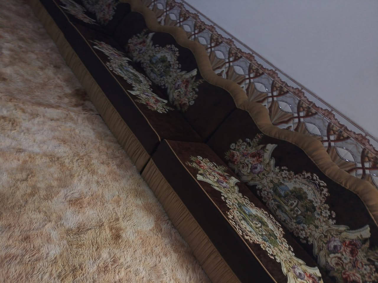 ديوان تفصال 24 مقعد


**إذا كنت صاحب هذا الإعلان وتريد حذفه لأي سبب، رجاءا أرسل رسالة إلى الدعم الفني**