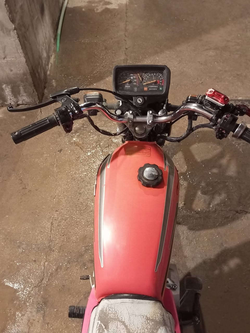 السلام عليكم سيفان مديل 2021 حلاويه وكيلها السلامي الدراجه ما عايزه شي بس بك لايت وره واشاير الوره فقط كهربائيات شغاله السعر 550 وبيها مجال  مكاني كوفه 
***********
