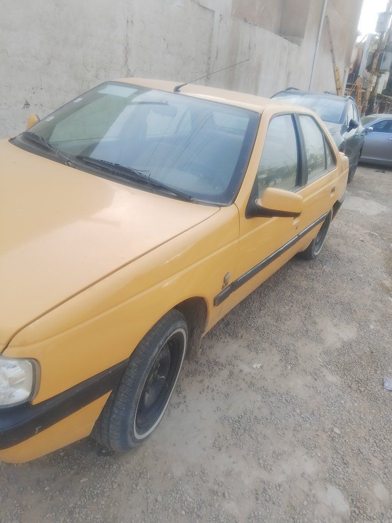 بيجو لميس  موديل 2015 صاحبها مسافر ومااندله وين مكفوله كفاله من كلشي لاضربه ولاصبغ كله شغاله مراوس فتون رقم الماني بس كون نضيفه موصليه عليها غمات كلشي جان فرق ماانطي راس براس مكاني بغداد***********
