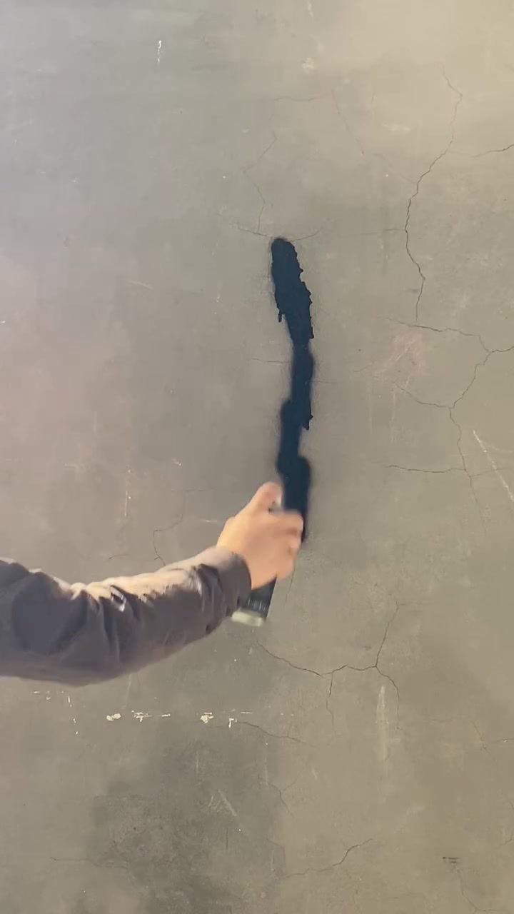 🚗✨ احمِ سيارتك قبل ما تتضرر!
مع بخاخ ريلوكس بلاك سيل وفّر حماية قوية للجزء السفلي من سيارتك ضد الصدأ والتآكل والعوامل الجوية القاسية.

✅ طبقة مرنة وعازلة تدوم لفترة طويلة
✅ حماية من الحصى والشظايا ورذاذ الماء
✅ مقاوم للمواد الكيميائية والإجهاد الميكانيكي
✅ يقلل من تأثير الرطوبة والصدأ على الهيكل
✅ مناسب لجميع أنواع السيارات والمركبات

لا تنتظر حتى تظهر علامات التلف... حافظ على هيكل سيارتك وكأنه جديد مع ريلوكس بلاك سيل. 🛡️🚘

📦 متوفر الآن
📩 راسلنا للحجز والاستفسار


**إذا كنت صاحب هذا الإعلان وتريد حذفه لأي سبب، رجاءا أرسل رسالة إلى الدعم الفني**