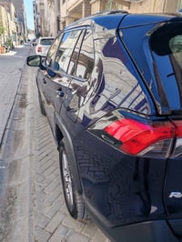 تويوتا راف فور هايبرد موديل ٢٤ وارد أمريكي ضرر تبديل ٤ قطع  سياره جاهز...