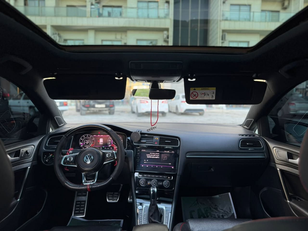 للبيع او المرواس حسب القناعة
Golf GTI 2.0T خليجي شركة صباح 

مكينة ٢٠٠٠ توربو كير dsg 6  مكفولات

استلام شركة صفر دبل بصمه ضمان دولي 

السيارة صفر صاير بيها حادث بسيط بلعراق صبغ شبر بلدوسه و٣ مكانات صغار تعديل بارد ايرباك فقط برده جهه اليسره باقي كله مكفول حتة الدعاميات 

السيارة فول اعله مواصفات بلكولف ومتخلص مواصفاتها 

بصمه تشغيل وابواب وصندوك دخول ذكي 

اوتو ستارت ستوب 

شاشه الحجم الكبير فول لمس وابل كار بلي واندرويد اوتو وسيدي بلجكمجة 

عداد سرعه فول دجتل بلادي 

بانوراما 

كشنات جلد وتدفئه وكهرباء وخزن ميموري 

تبريد منفصل وخلفي

جكمجكة ثلاجة 

مري كهرباء وشفط وتدفئه بالمرايات وقلابه عند الرجوع 

فتحه سقف بانوراما ونظام فتح واغلاق النوافذ من البصمه وغلق عند المطر 

نظام حساسات ٣٦٠ درجه park pilot وتوقف طوارى عند الاقتراب 

لايتات ليد امامي ادابتف ومتحركه مع الستيرن وكشافات لد وبكلايت ليد فول اشاره لكزز 

نظام ملاحة مدمج وخريطه بلعدادات 

وبعد كومه مواصفات متخلص نسيت اذكرها 

السياره حيل جديده وعله ايدي سنويه جديده وفول سيرفز كامل مناقصها برغي حته دهن جديد وكله محسن ودهون موتل بور وصيانتها عد موتل سيرفز مابيها مصرف دينار واحد 

السياره مزوده شوته وداون بايب وثروتل سبيسر وستريت بايب عله دبات الوكاله الخلفيه بدون صوت بدون طلقات فول سيفتي 
ستيج١ 

 

بحدود ٣٢٠ ويل هورس بور

وكل غراضها البلاديه وحجر البيئه والوسطيه والشوته وياها تكدر ترجعها ستوك شوكت متحب 

ماشيه ٧٦ ميل او ١٢٢ كيلو قابله للزياده 

السعر ١٨٠ وبيها مجال وماكو خليجي بهيج سعر ابد 

مكاني بغداد البنوك

***********
