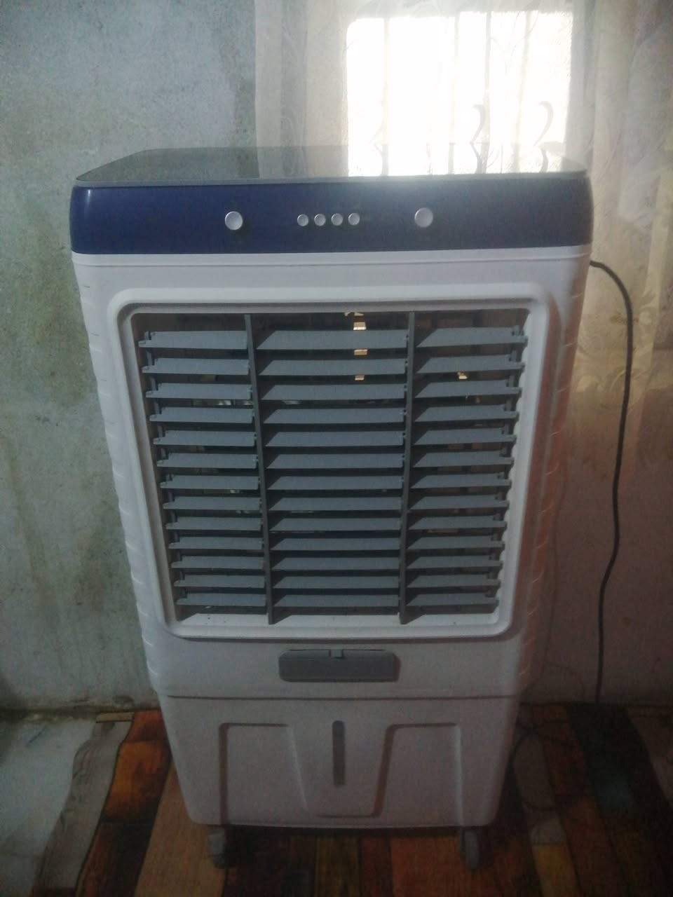 صوبه غازيه كهربائيه سعره ٥٥ مبرده اخت جديده سعره ٧٠ مروحه جديده ٢٥ تلفزيون سعره ١٥ مكاني الديوانيه شارع الوكفه *********** بي واتساب
