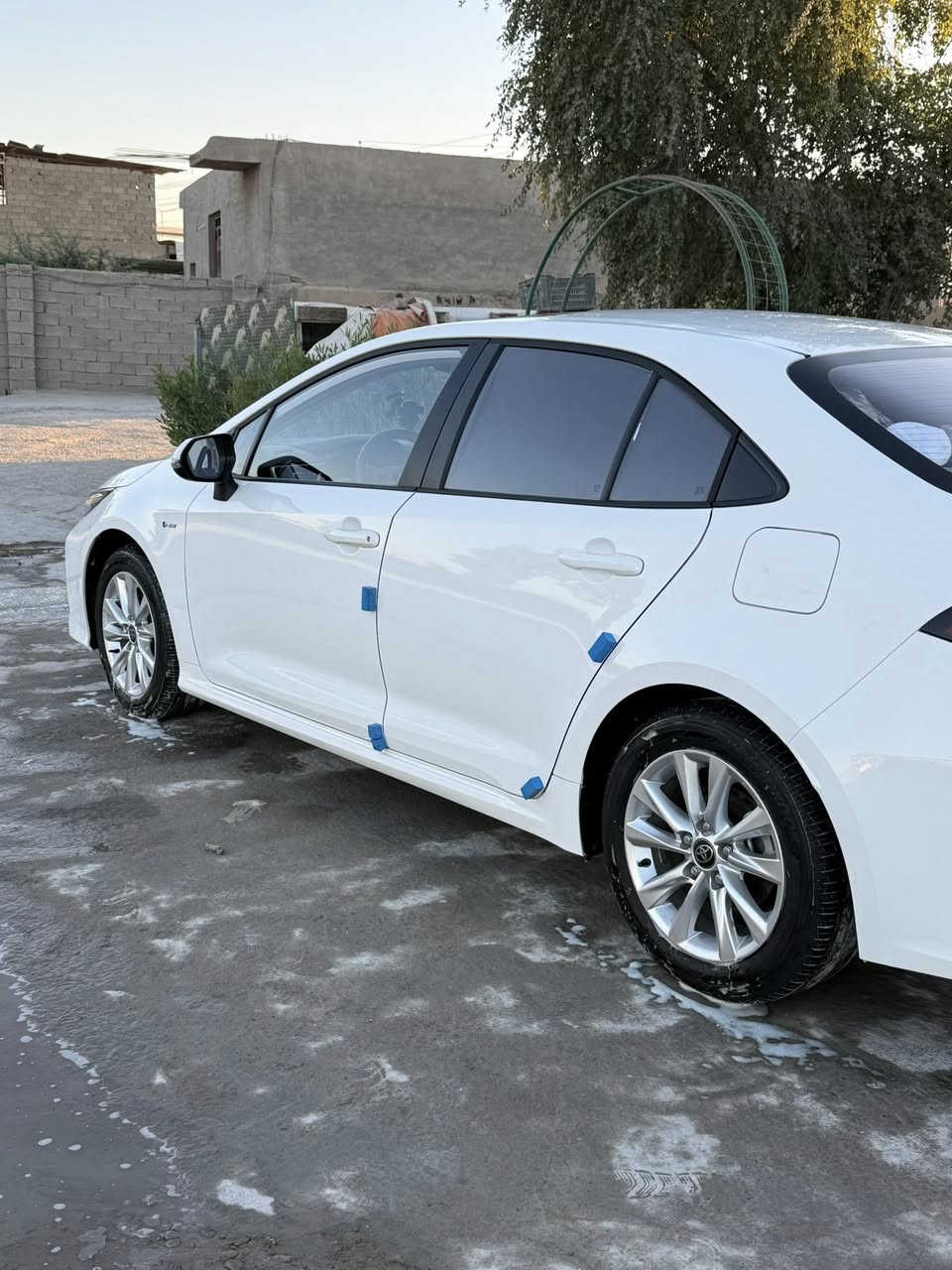 السلام عليكم شباب عندي كورلا هايبرد خليجي 
موديل 2024 السياره جديد بمعنه الكلمه مكفوله كفاله عامه 
المواصفات 
شاشه كبيره 
فتحه سقف 
بصمه باب
بصمه تشغيل 
أشاير بلمري
لد نهاري  
بكلايت لد
تحكم ستيرن جهتين 
كامره دواره 
نضام قياده 
قياده ذاتيه 
السياره فول مواصفات رقم بغداد تحويل ثاني يوم 
مكان بغداد الكاضميه السعر 150 وبيها مجال رقم التليفون
***********/*********** احمد
