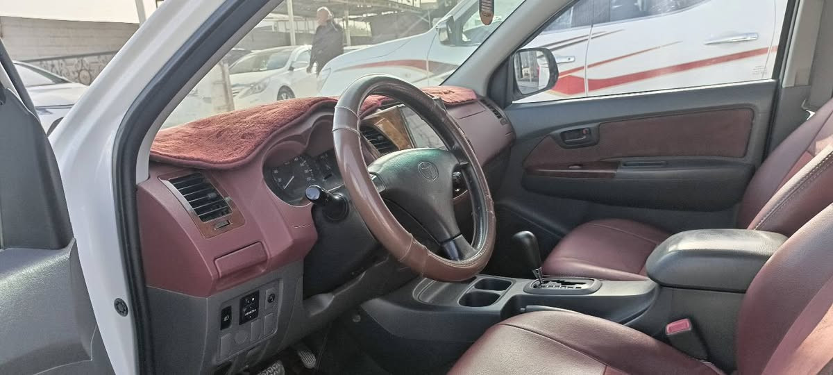 بيكب تيوتا 
سعودي ابو الدعاء
كير اوتماتيك
موديل 2012
تبدليل الجاملغ الامامي والبنيد...
السياره محرك كير جيد جدا
السعر 175 وبي مجال بسيط
للتواصل ***********
       اهلا وسهلا بكم
