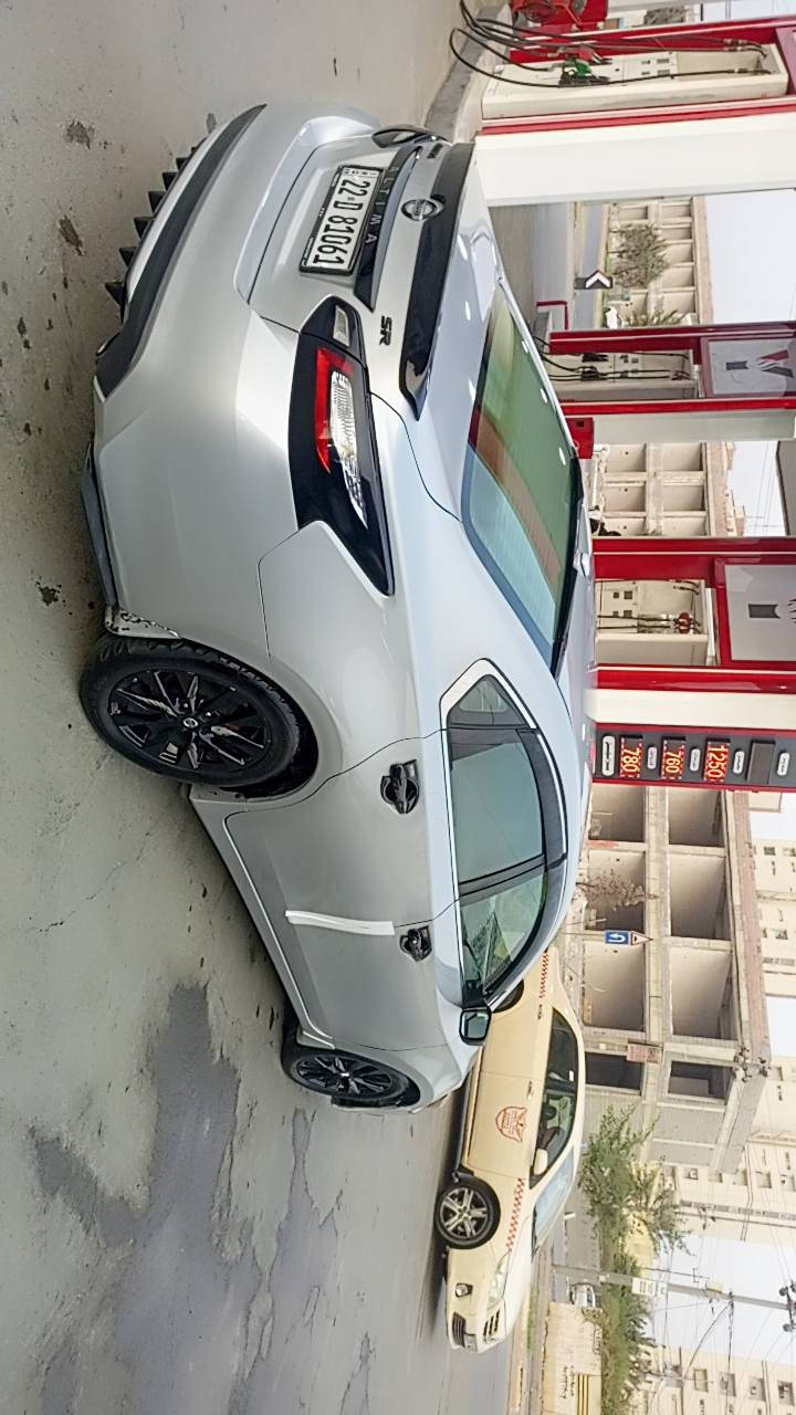 نیسان ئاڵتیما 2016
مواسەفات s کراوەتە sr
ڕەقەم هەولێر ڕەقەم سەنەوی نوێیە
سبوغ سێ پارچەی بۆیاغە بێ ناوگرتن
دوو جاملغی پێشەوە بۆنیت
فول سپۆرت کراوە کامل زینۆن شغال
گێرو مەکینە تەقەوڕەقەی بەشەرت
سوکان سیستەم کراوەیتەوە
تایەو ویل نوی سپۆرت 
سعری 113 مەجال 
شوێن هەولێر هەفالان 
*********** أربيل, العراق
