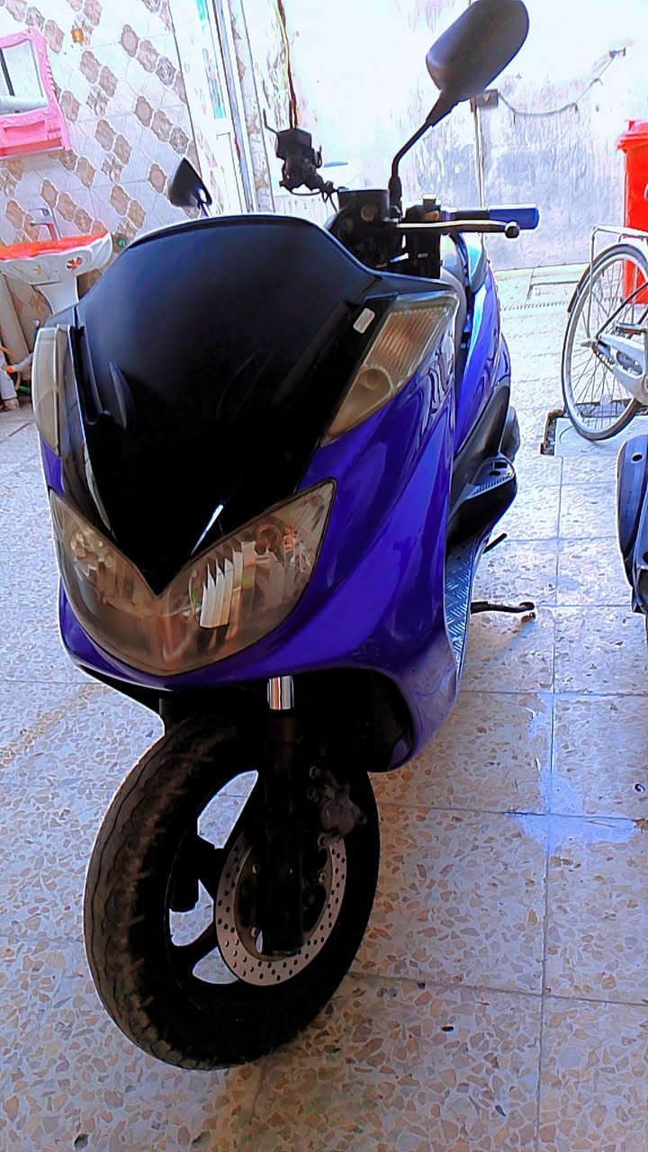 سلام عليكم دراجة ماجسته شغاله مكينه ربع ما مفتوحة دراجة نضيفه كلش عنواني بغداد اتصال ***********
