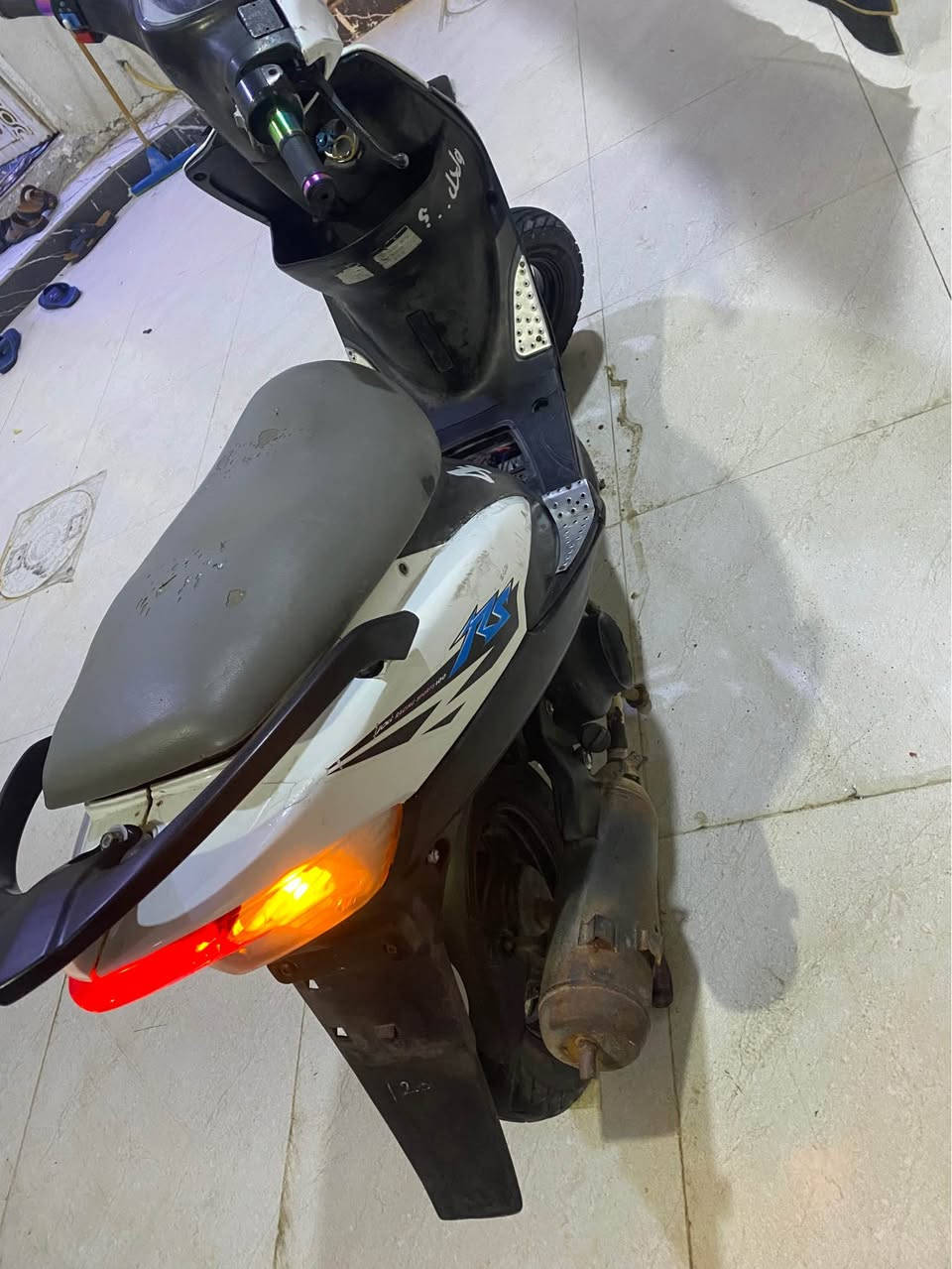 السلام عليكم دراجه ماكس للبيع دراجه نضيفه ومرتبه كلها كامله بيها نقوصات بسيطه كلش سلف اشاير كله شغال ما مفتوحه الدراجه مكاني البصره الجزيره ما متواجد فيس فقط واتساب ***********
